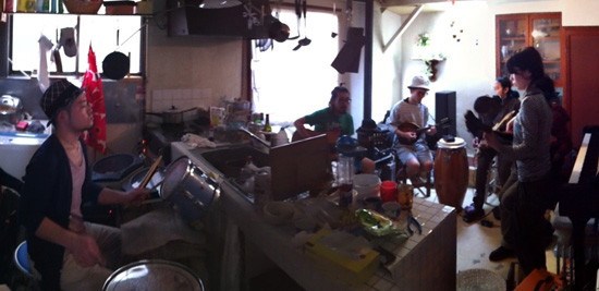 ドン珍否島Trippers